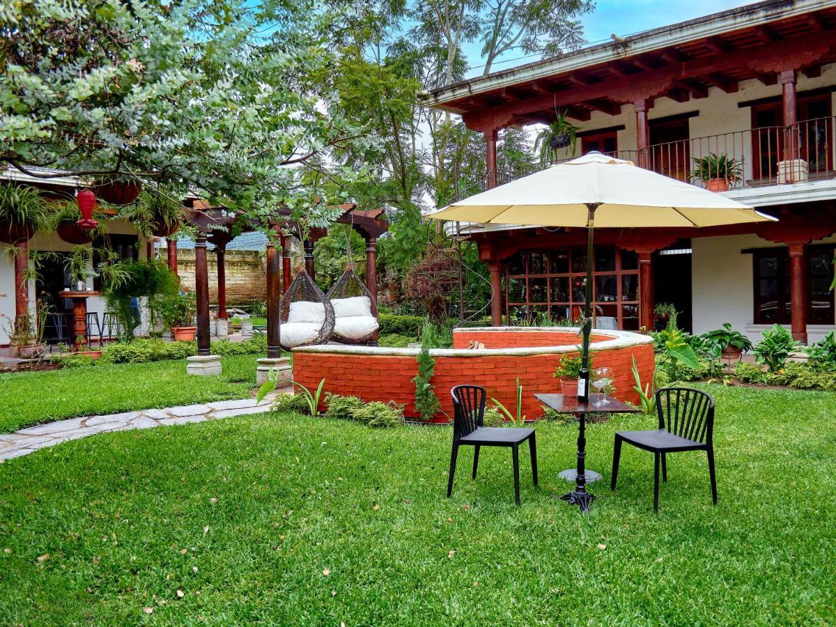 Hotel Cacique Real Antigua ภายนอก รูปภาพ