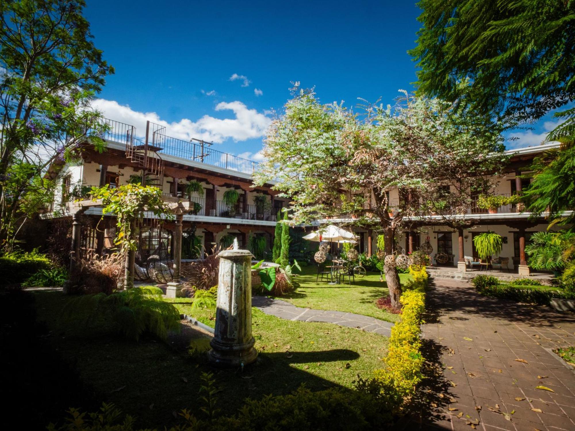 Hotel Cacique Real Antigua ภายนอก รูปภาพ