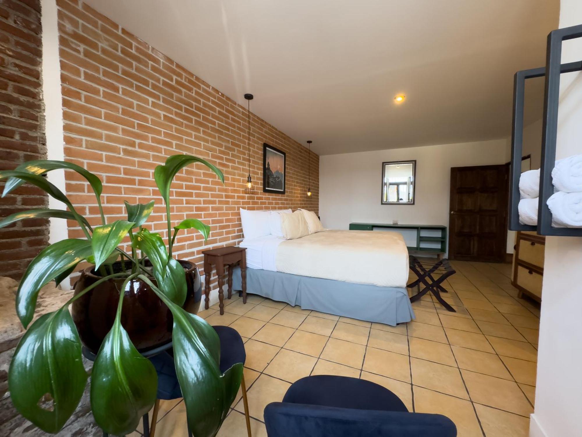 Hotel Cacique Real Antigua ภายนอก รูปภาพ